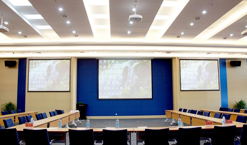 會議室91香蕉视频下载地址設備連接時如何避免電流聲