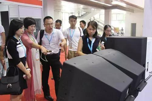 ZOBO香蕉视频APP在线观看PALM展第三天