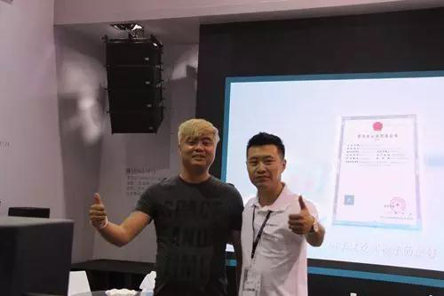 ZOBO香蕉视频APP在线观看PALM展第三天