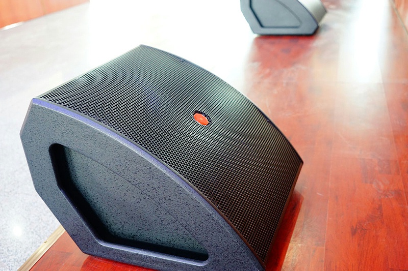 91香蕉视频下载地址擴聲係統的噪聲分析及處理方法