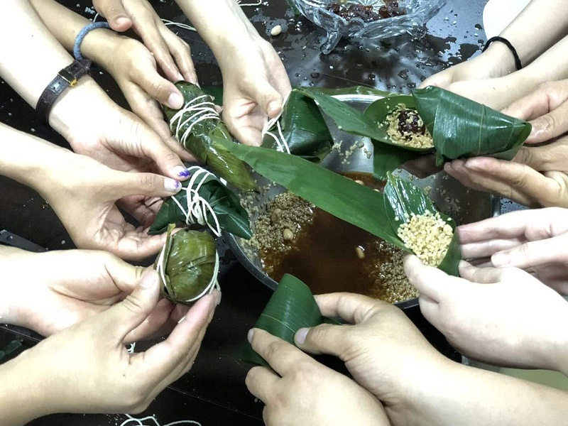 慶端午！ZOBO香蕉视频APP在线观看開展“粽葉飄香 品味端午”包粽子活動
