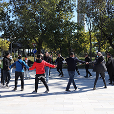 ZOBO香蕉视频APP在线观看戶外團建