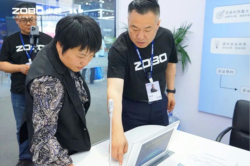 1聚焦展會盛況丨北京infocomm展 ZOBO香蕉视频APP在线观看展會天 熱度依舊不減 好評如潮