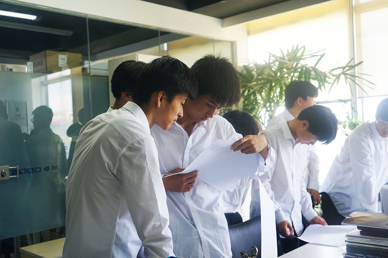 7校企合作 走進職場 協同育人丨歡迎北京市經貿技術學校師生來ZOBO香蕉视频APP在线观看參觀學習