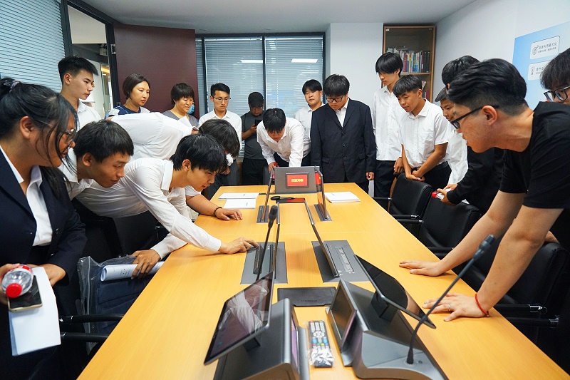 14校企合作 走進職場 協同育人丨歡迎北京市經貿技術學校師生來ZOBO香蕉视频APP在线观看參觀學習