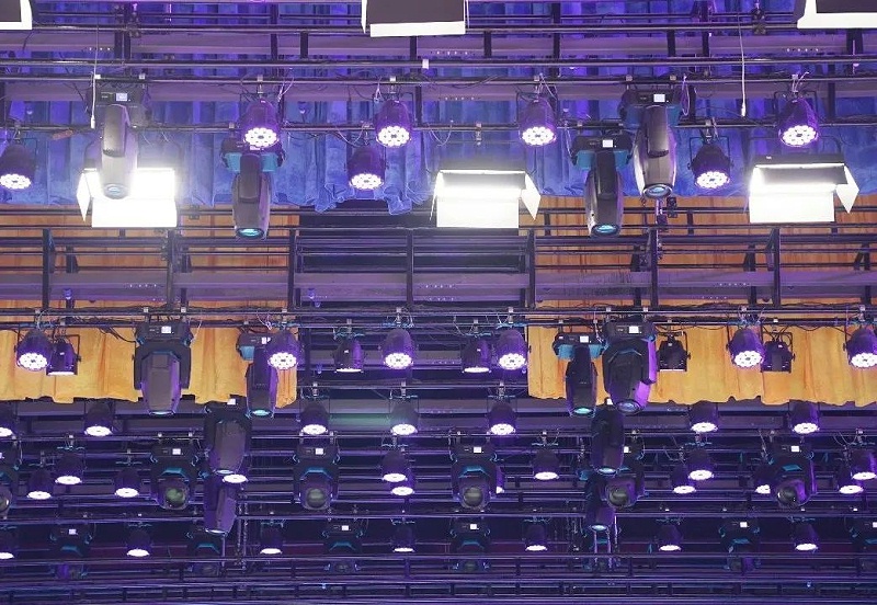 劇場香蕉视频破解案例丨ZOBO香蕉视频APP在线观看為瑞金市文化藝術提供聲光電係統的空間視聽解決方案及服務