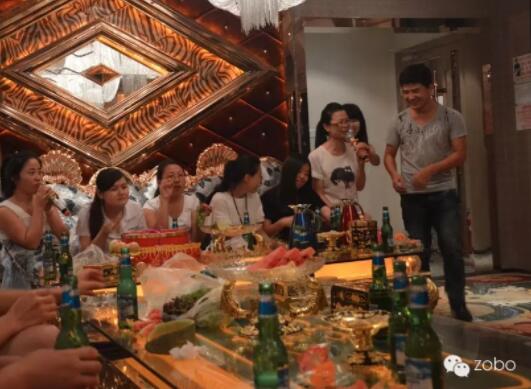 ZOBO香蕉视频APP在线观看小夥伴8月生日趴