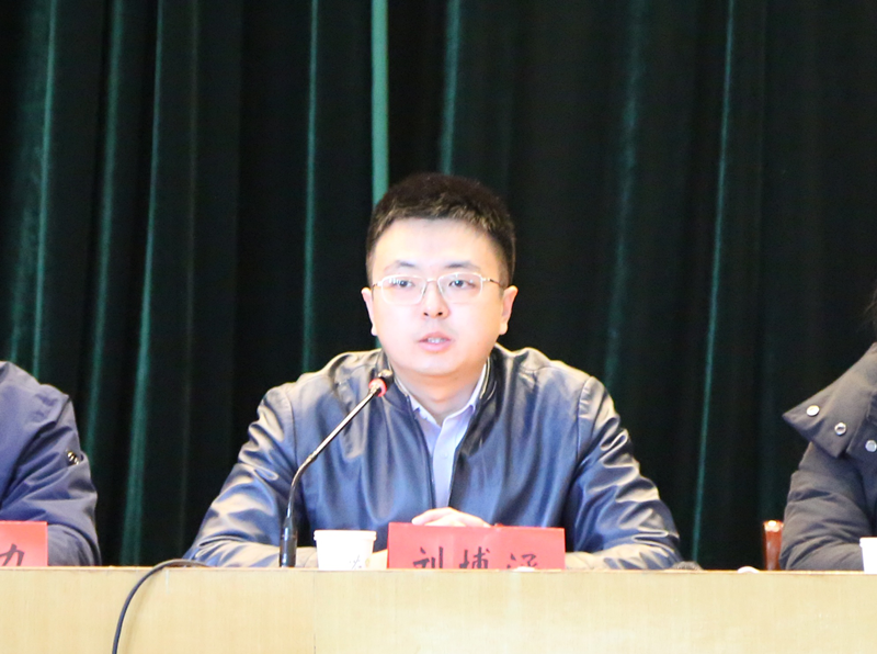 公益|ZOBO香蕉视频APP在线观看董事長赴內蒙古林西縣開展對口幫扶工作