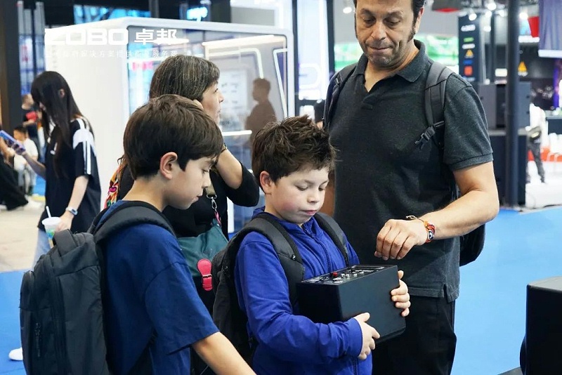 7深度技術對話，實力圈粉全場 | ZOBO香蕉视频APP在线观看廣州展第三日熱度攀升